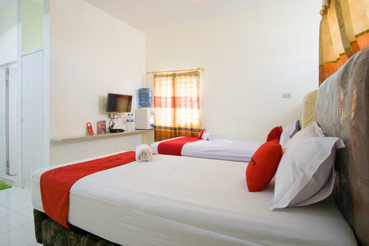 RedDoorz @ Pematangsiantar 2 Hotell Eksteriør bilde